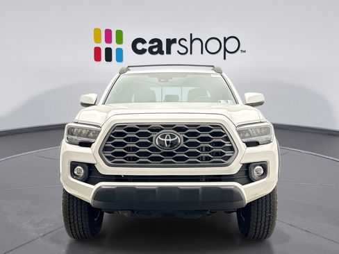 Used 2023 Toyota Tacoma TRD Off-Road AWD/4WD image 8