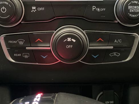 Used 2022 Dodge Charger SXT w/ Leather Interior Group image 20