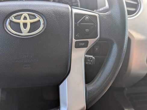 Used 2017 Toyota Tundra SR5 w/ SR5 Upgrade Package RWD image 29