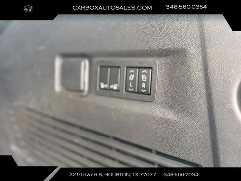 Used 2021 Chevrolet Suburban High Country image 26