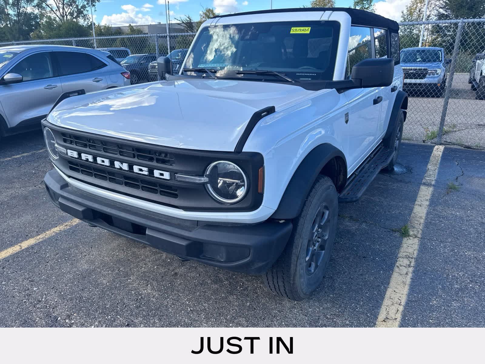 Used 2025 Ford Bronco Big Bend AWD/4WD image 1