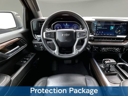 Used 2024 Chevrolet Silverado 1500 RST AWD/4WD image 12