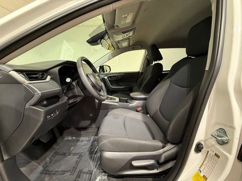 Certified 2025 Toyota RAV4 LE image 13
