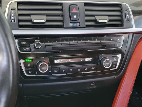 Used 2017 BMW M4 Coupe image 25