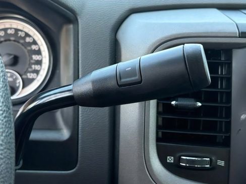 Used 2018 RAM 2500 Tradesman w/ Chrome Appearance Group AWD/4WD image 23