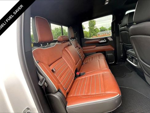 Used 2024 GMC Sierra 1500 Denali Ultimate AWD/4WD image 25