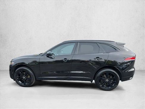 Certified 2025 Jaguar F-PACE R-Dynamic S image 8