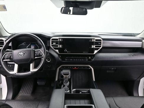 Used 2024 Toyota Tundra SR5 w/ SR5 Premium Package AWD/4WD image 29