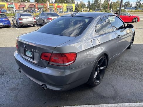 Used 2009 BMW 335i Coupe image 7