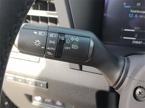 Used 2024 Lexus GX 550 550 Premium+ image 24