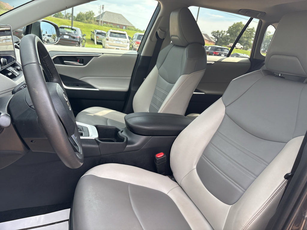 Used 2024 Toyota RAV4 XLE Premium w/ Weather Package FWD image 7