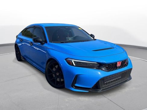 Used 2024 Honda Civic Type R image 4