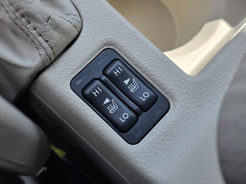 Used 2013 Subaru Impreza 2.0i Sport Premium image 37