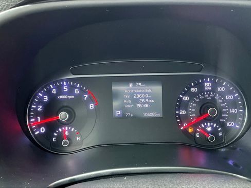 Used 2021 Kia Soul LX FWD image 24