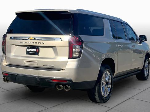 Used 2023 Chevrolet Suburban Premier AWD/4WD image 13