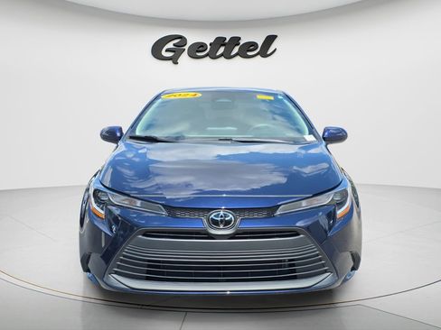 Used 2024 Toyota Corolla LE w/ LE Convenience Package image 8