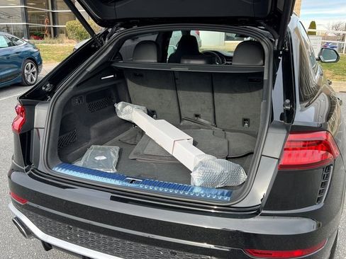 Certified 2024 Audi RS Q8 image 17