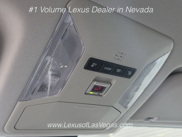 Used 2021 Toyota RAV4 LE AWD/4WD image 39