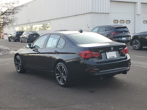 Used 2018 BMW 340i xDrive Sedan image 2
