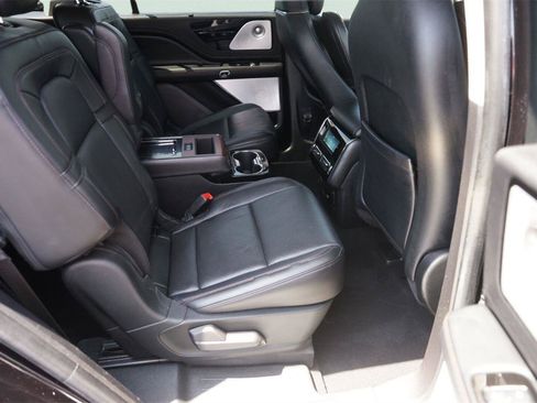 Used 2021 Lincoln Aviator Reserve w/ Equipment Group 201A RWD image 18