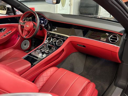 Used 2020 Bentley Continental GT V8 AWD/4WD image 21
