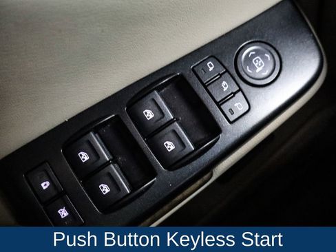 Used 2018 GMC Yukon Denali w/ Denali Ultimate Package image 20