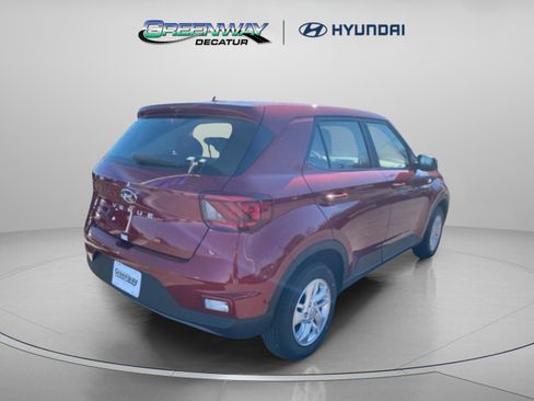 New 2026 Hyundai Venue SE FWD image 7