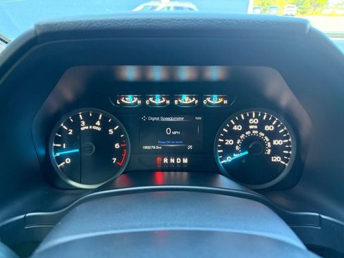 Used 2020 Ford F150 XLT w/ Equipment Group 302A Luxury AWD/4WD image 14