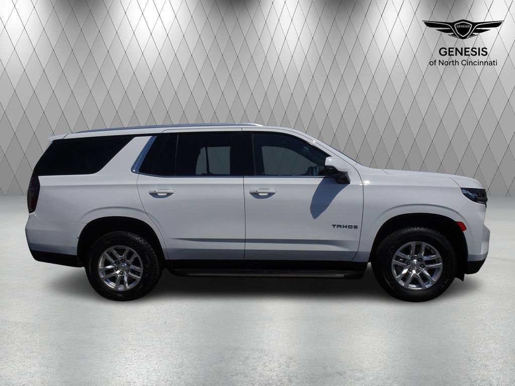 Used 2022 Chevrolet Tahoe LT w/ Luxury Package AWD/4WD image 6