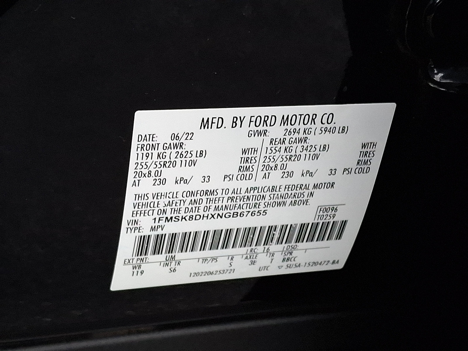 Certified 2022 Ford Explorer XLT w/ Equipment Group 202A AWD/4WD image 29
