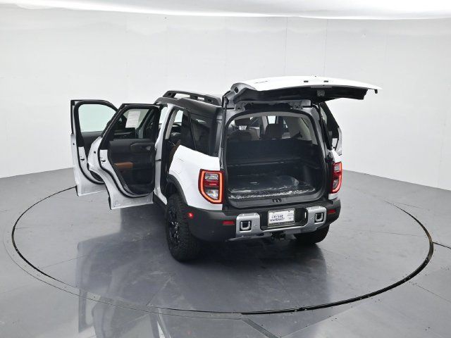 Certified 2026 Ford Bronco Sport Outer Banks w/ Sasquatch Outer Banks Package AWD/4WD image 44