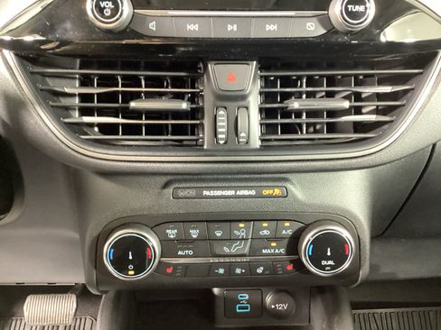 Used 2023 Ford Escape Active AWD/4WD image 28