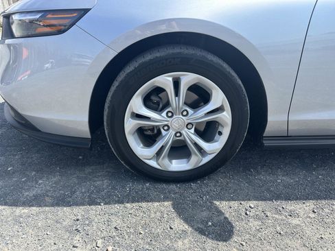 Used 2024 Honda Accord LX image 9