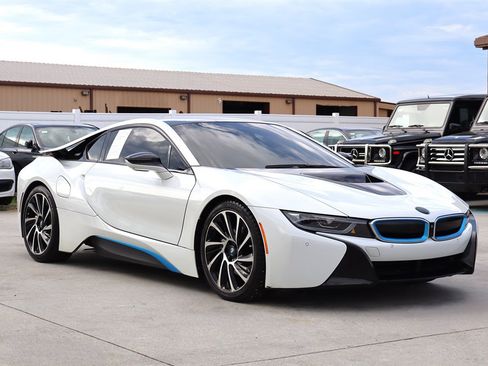Used 2016 BMW i8 AWD/4WD image 9