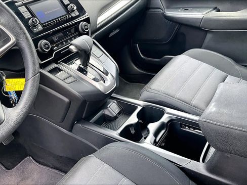 Used 2019 Honda CR-V LX image 17