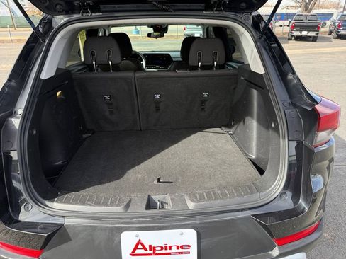 Used 2025 Chevrolet TrailBlazer LT image 18