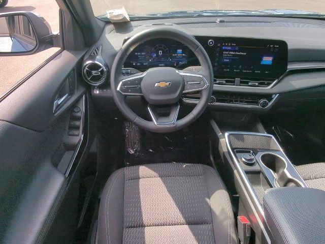 Used 2026 Chevrolet Equinox LT AWD/4WD image 7