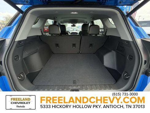 Used 2024 GMC Terrain AT4 AWD/4WD image 14