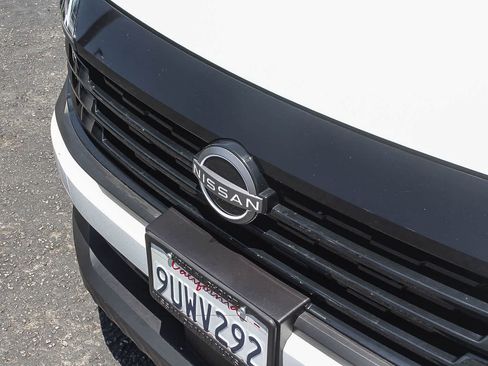 Used 2025 Nissan Kicks SV FWD image 14