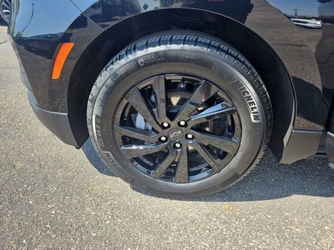 Used 2024 Chevrolet Equinox LS w/ LS Convenience Package FWD image 27