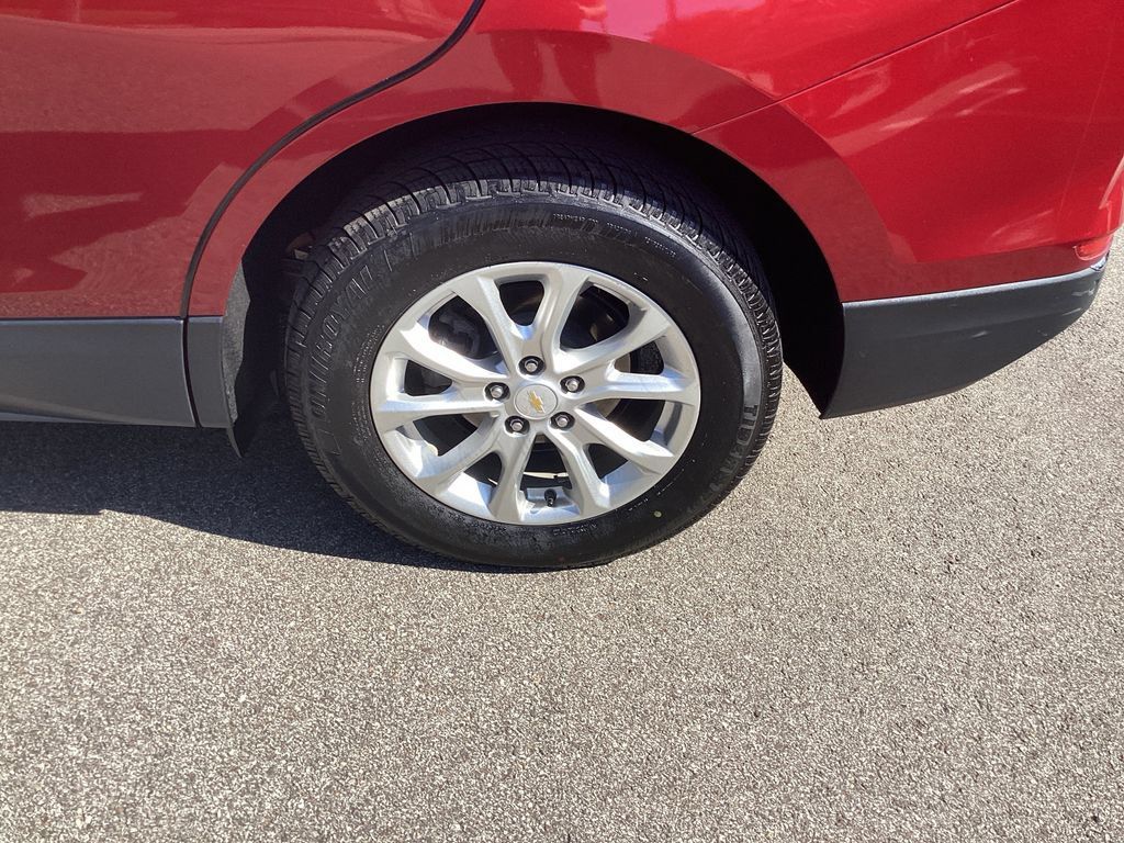 Used 2020 Chevrolet Equinox LT AWD/4WD image 21