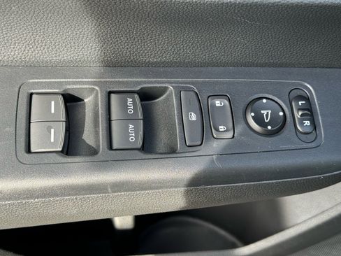 Used 2024 Honda CR-V EX image 20