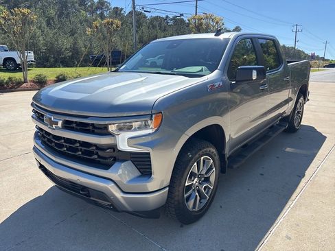 New 2026 Chevrolet Silverado 1500 RST w/ Safety Package AWD/4WD image 3