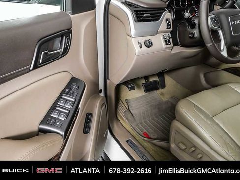 Used 2016 GMC Yukon SLT w/ Open Road Package image 8