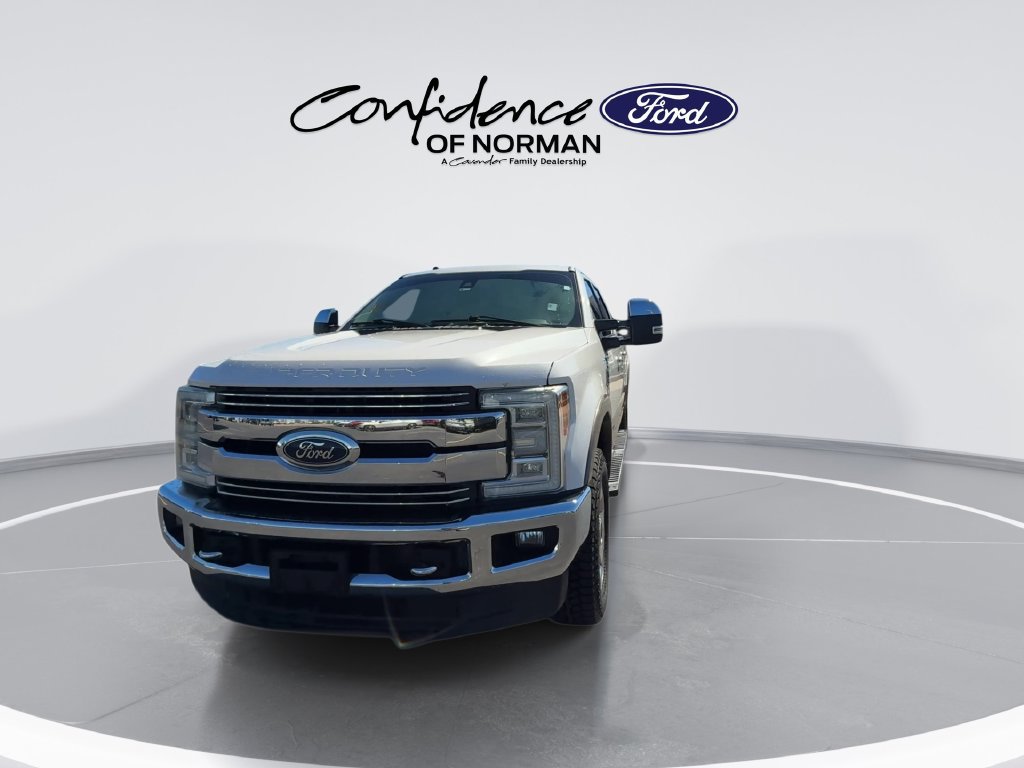 Used 2018 Ford F250 Lariat w/ Lariat Ultimate Package AWD/4WD image 3