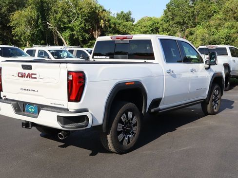 Certified 2024 GMC Sierra 2500 Denali w/ Denali Reserve Package AWD/4WD image 9