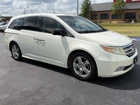 Used 2012 Honda Odyssey Touring image 2