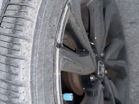 Used 2020 Honda Civic Sport image 9