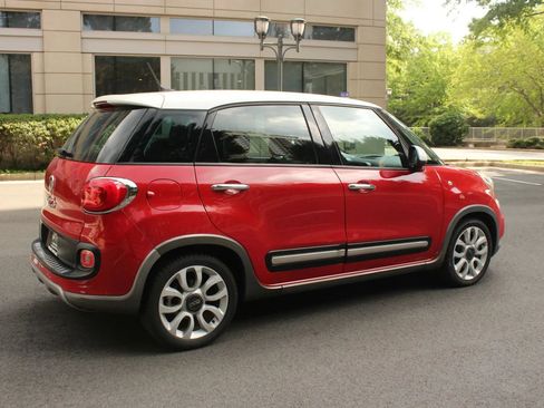 Used 2015 FIAT 500L Trekking FWD image 7