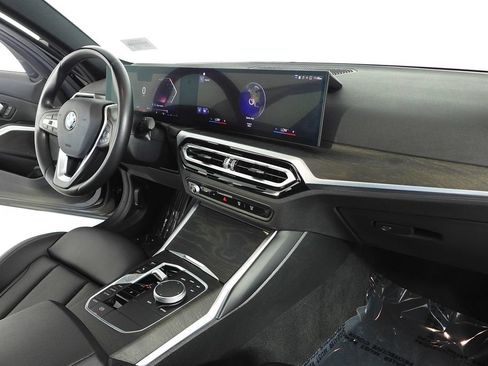 Certified 2023 BMW 330i Sedan RWD image 13